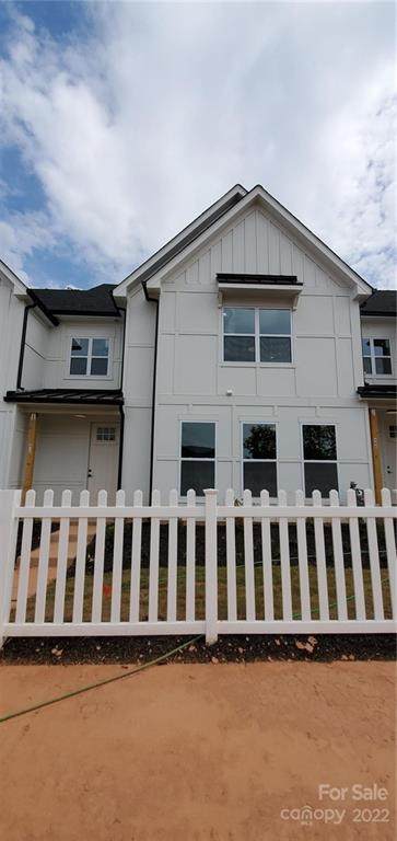 412 Bly Street - Photo 1
