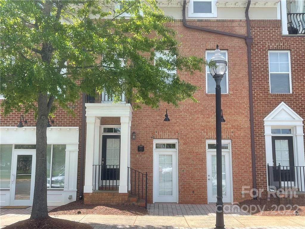 2411 Bonterra Boulevard - Photo 1