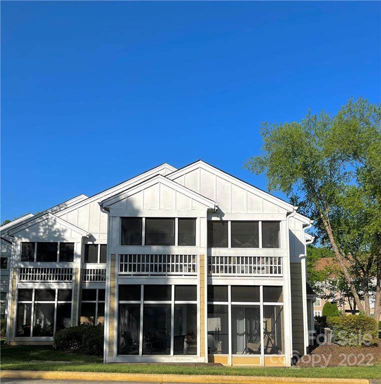 751 Southwest Drive - Photo 1