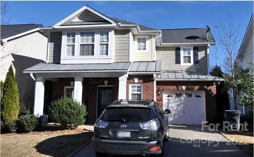 7237 Thompson Greens Lane - Photo 1