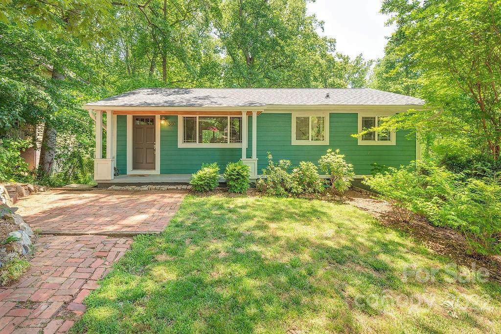 380 Pearson Drive - Photo 1