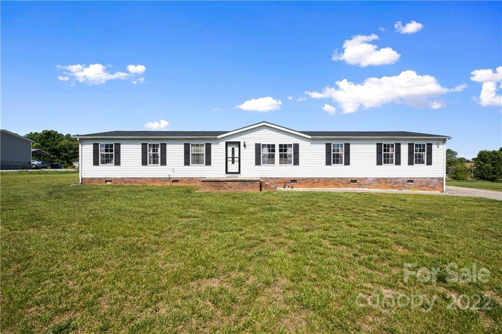 1033 Heather Glen Drive - Photo 1