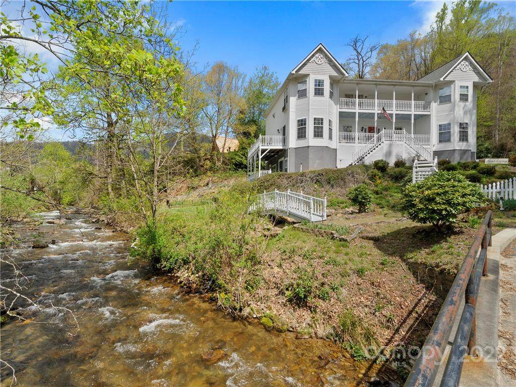 252 Living Waters Lane - Photo 1