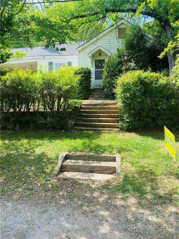 106 Inman Avenue - Photo 1