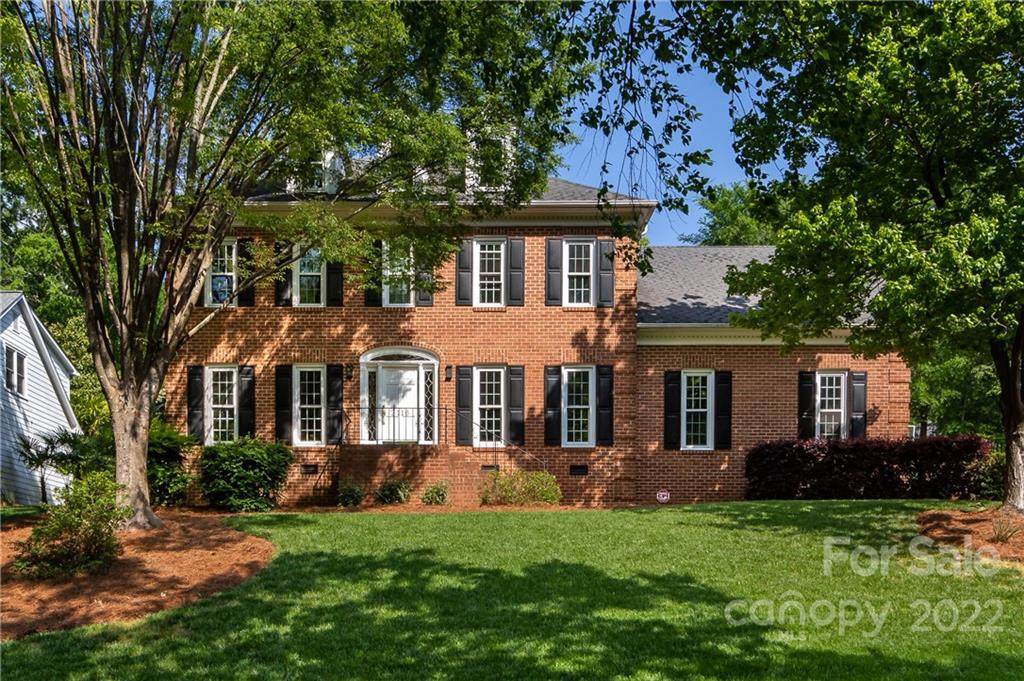 2116 Bienville Place - Photo 1