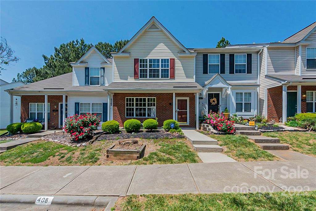 408 Scarlett Lane - Photo 1