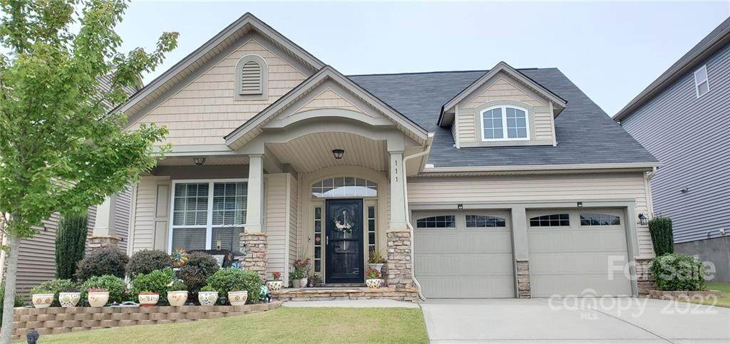 111 Cranbrook Lane - Photo 1