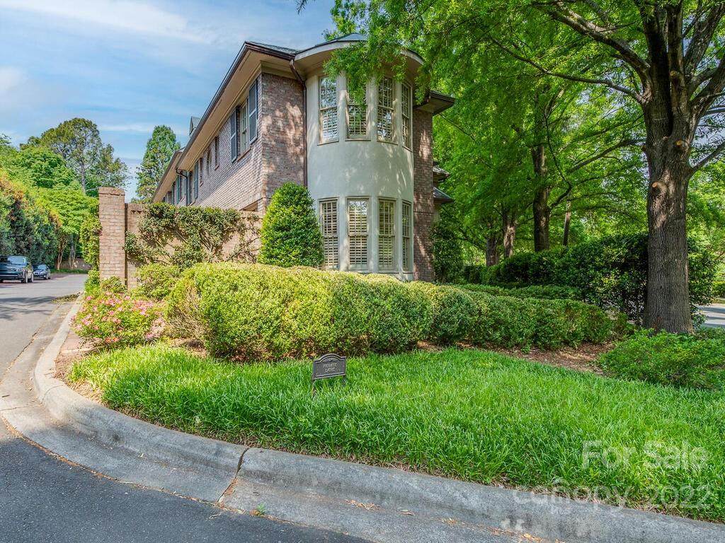 4012 Barclay Downs Drive - Photo 1