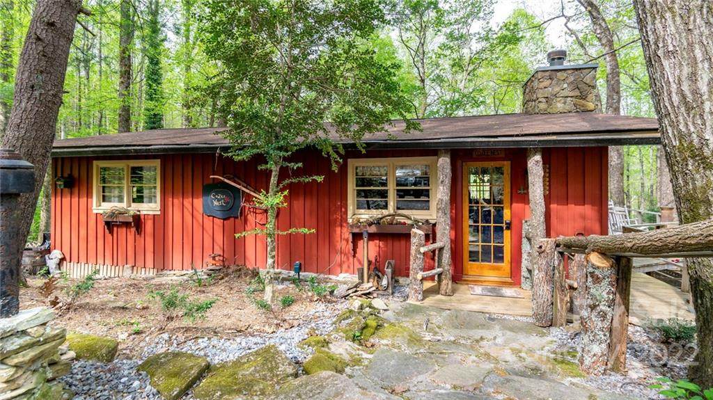 116 Hickory Lane - Photo 1
