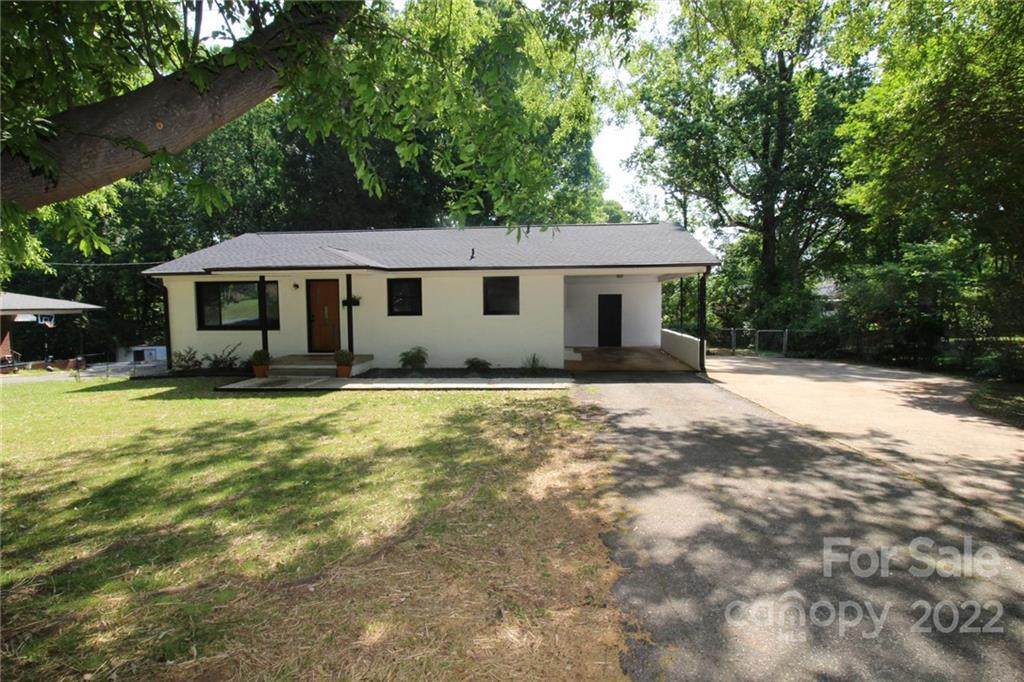 210 Park Road - Photo 1