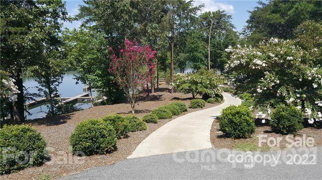 2503 Paradise Harbor Drive - Photo 1