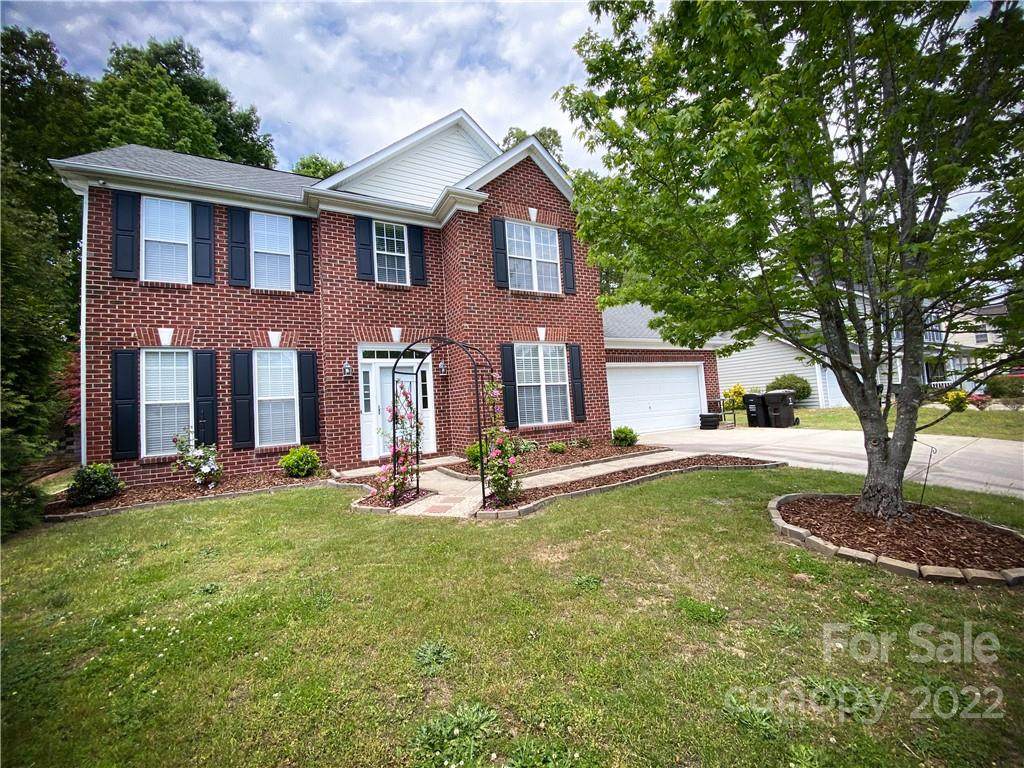 232 Patrick Avenue - Photo 1