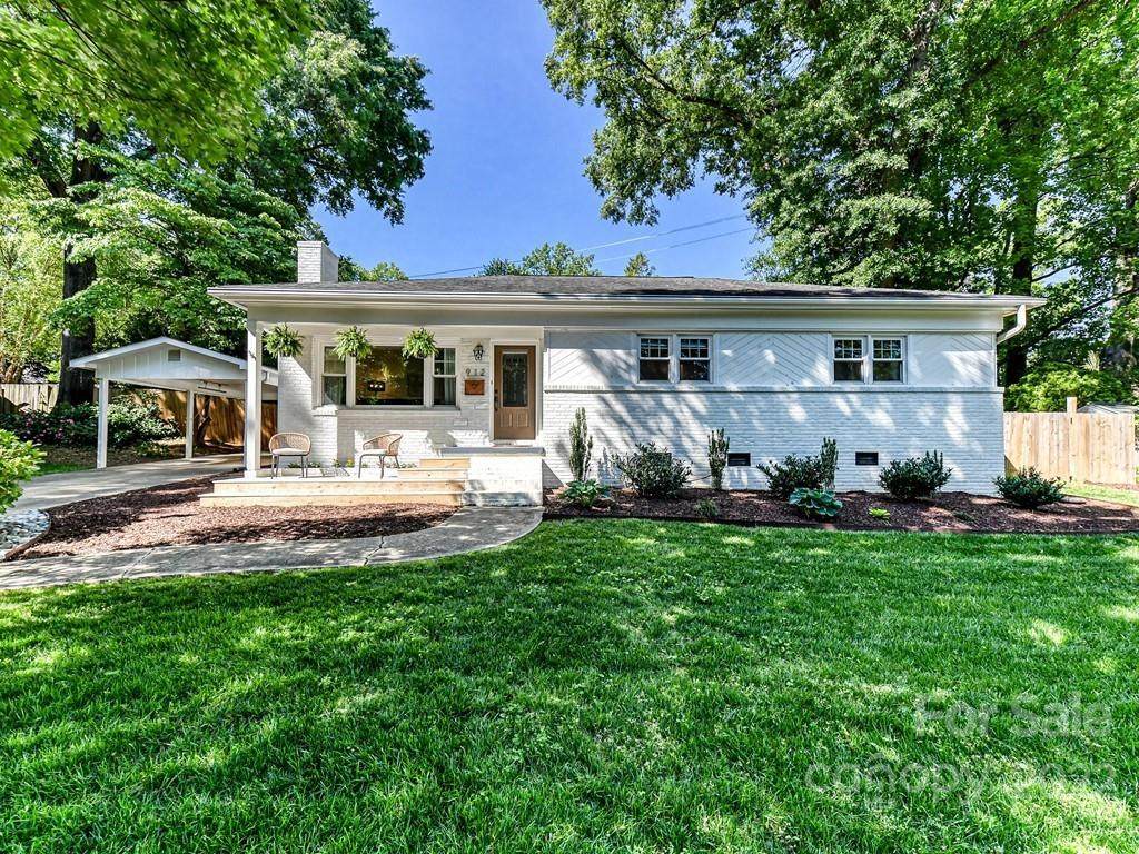 912 Habersham Drive - Photo 1