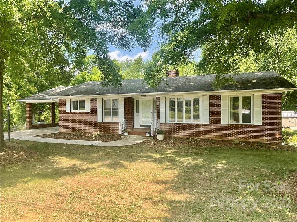 2005 Fairfax Street - Photo 1