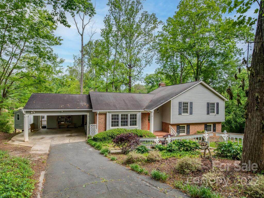 2435 Merrywood Road - Photo 1