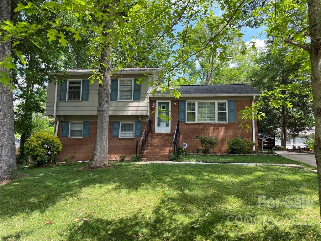 6814 Elm Forest Drive - Photo 1