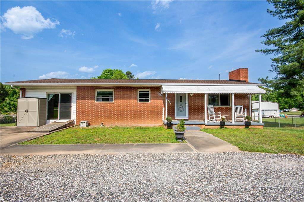 1540 Old Mountain Road - Photo 1