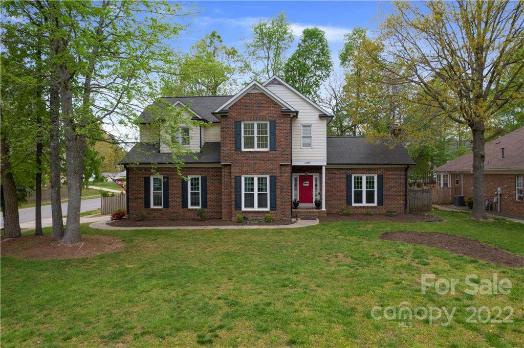 6601 Conifer Circle - Photo 1