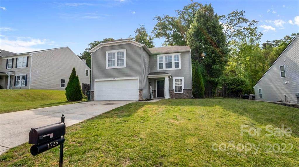 1725 Red Bird Circle - Photo 1