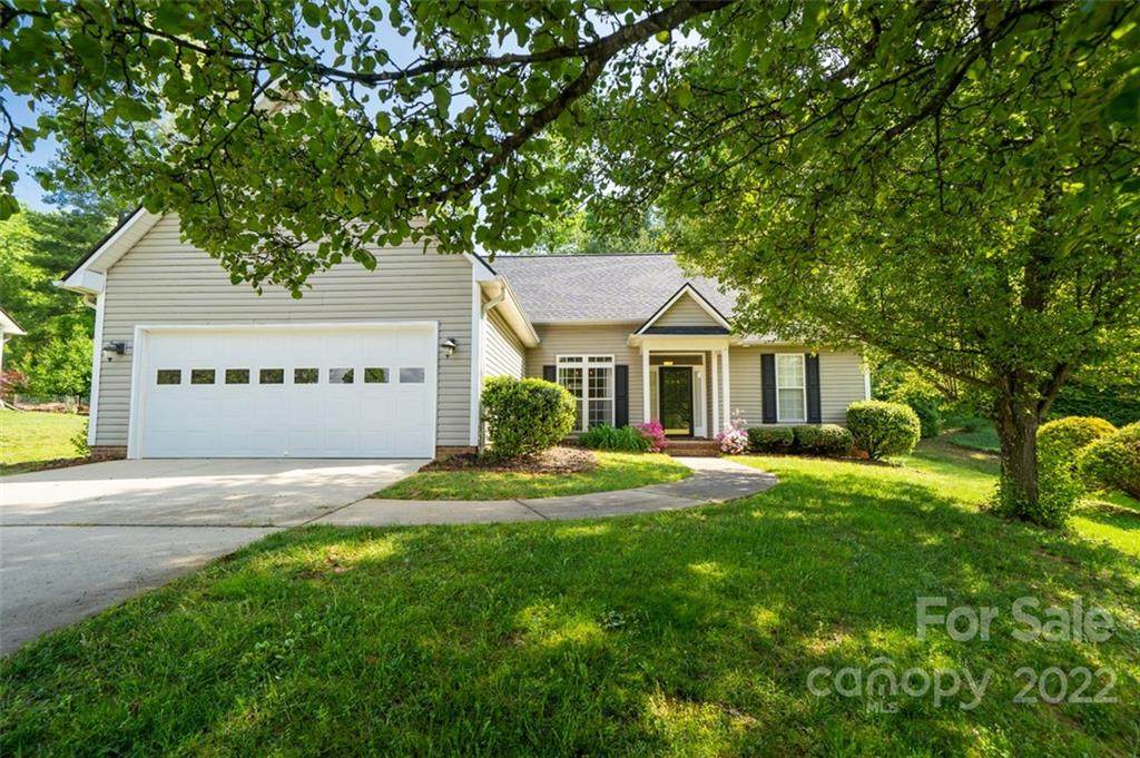 216 Farm Creek Drive - Photo 1