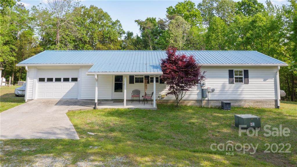 380 Grannys Place - Photo 1