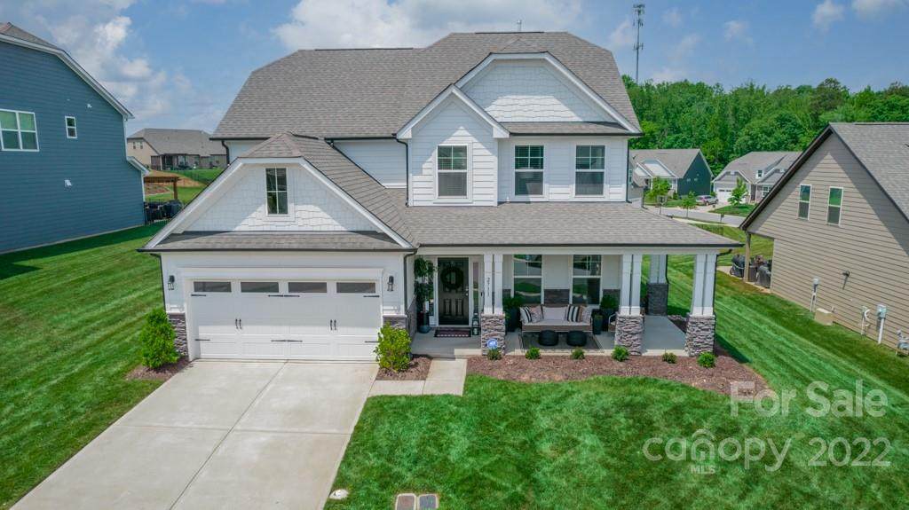2711 Forest Path Way - Photo 1