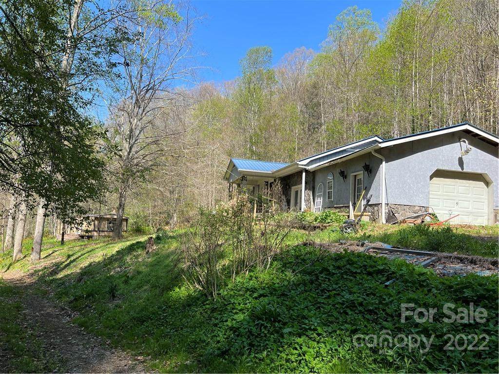 181 Twin Oaks Lane - Photo 1