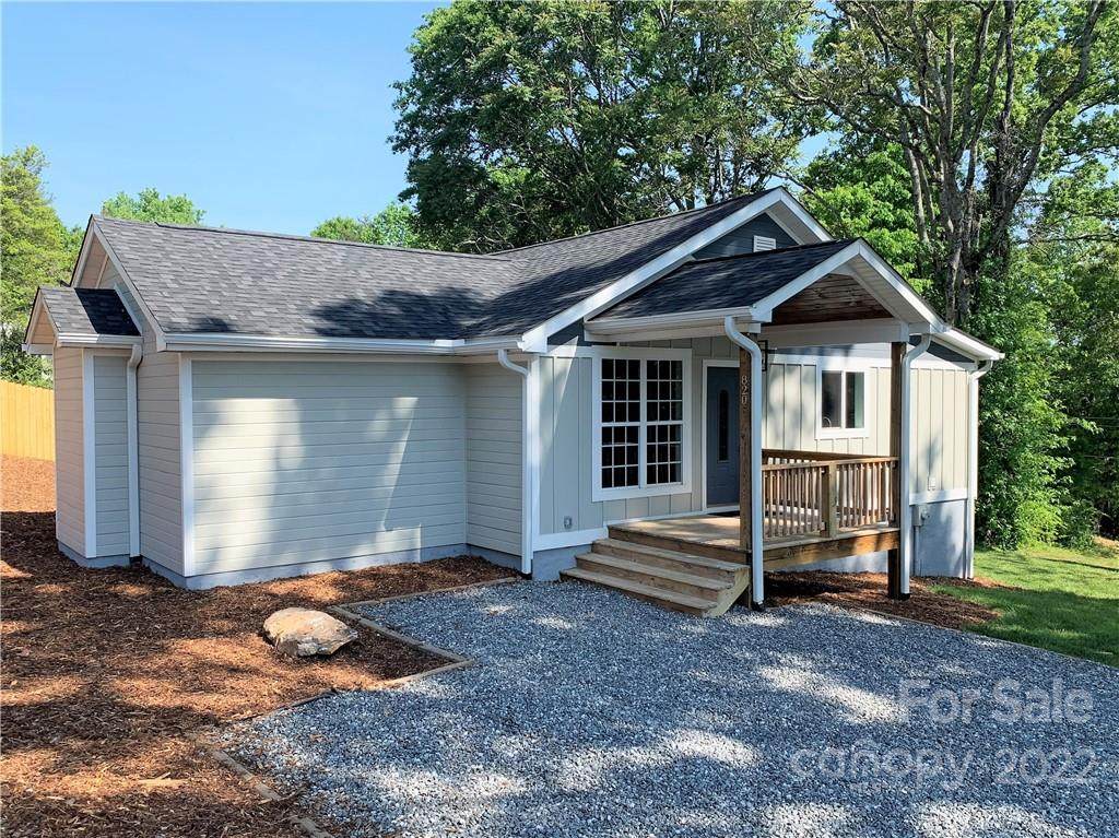 820 Washington Street - Photo 1