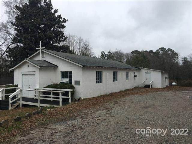 900 Henry Street - Photo 1