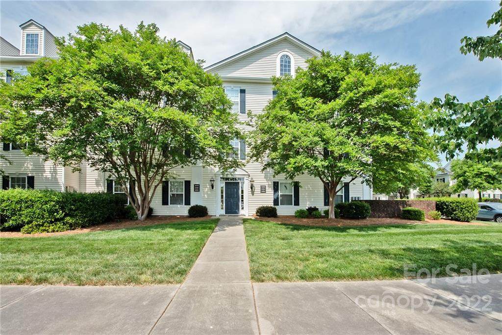 6410 Kee Lane - Photo 1