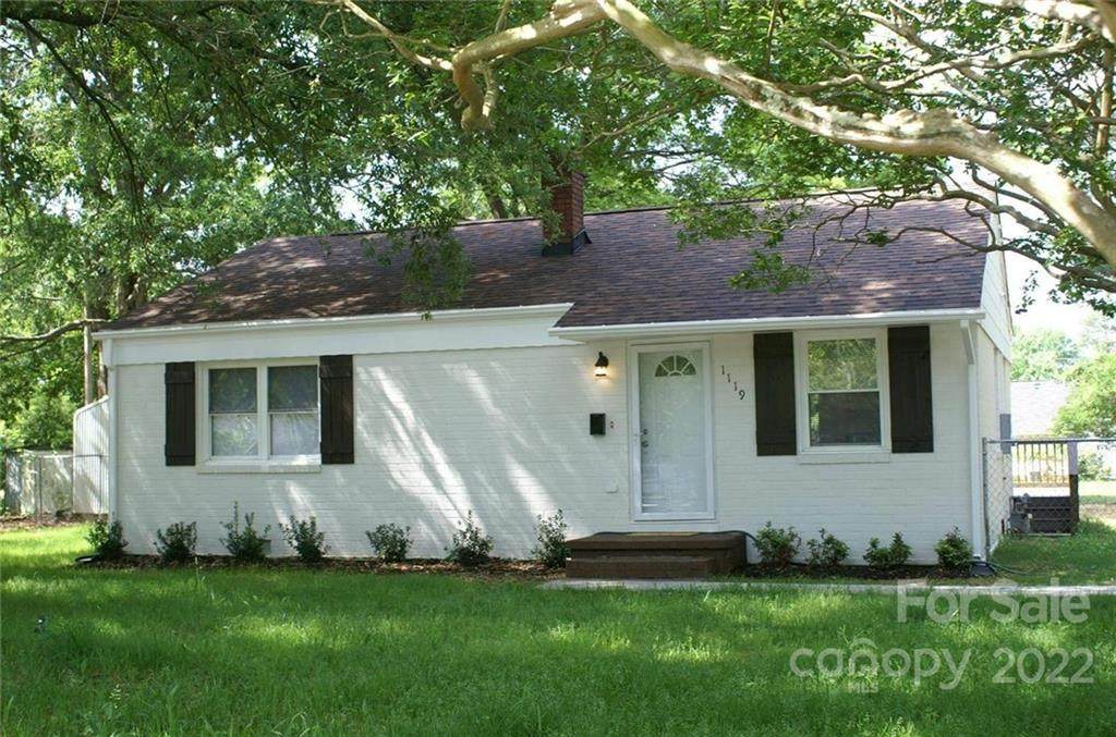 1119 Deas Street - Photo 1