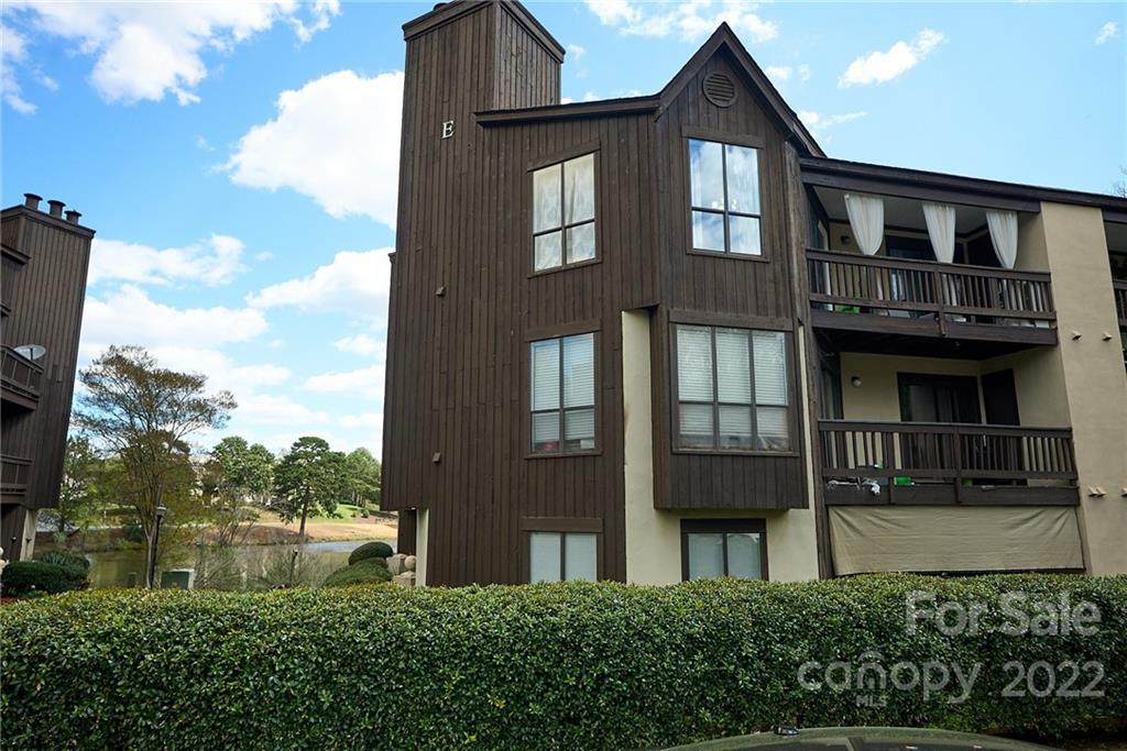 8175 Cedar Glen Drive - Photo 1