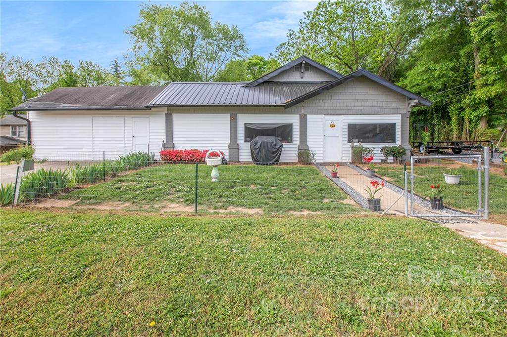 1741 2nd Avenue - Photo 1