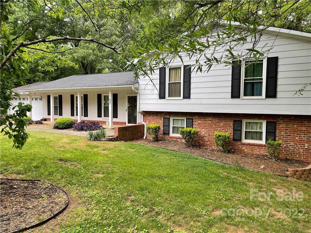 531 Stoneybrook Road - Photo 1