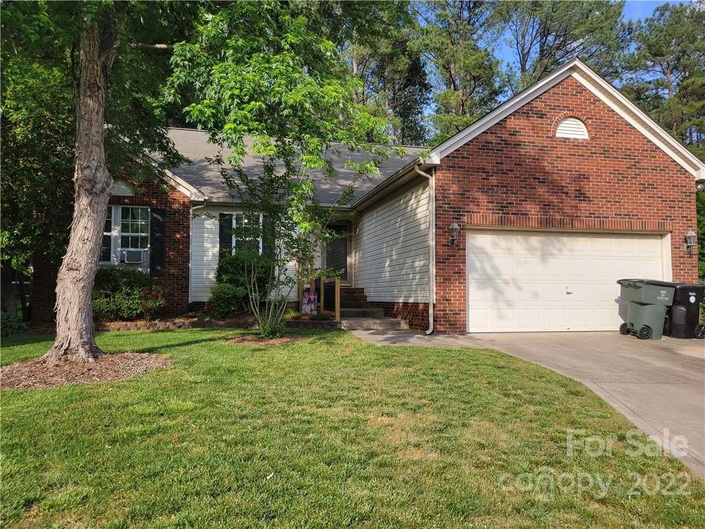 2889 Shadow Brook Court - Photo 1
