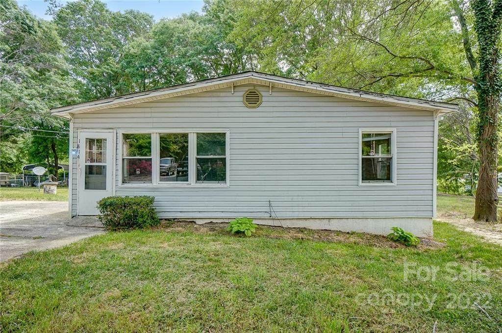 1814 Hart Street - Photo 1