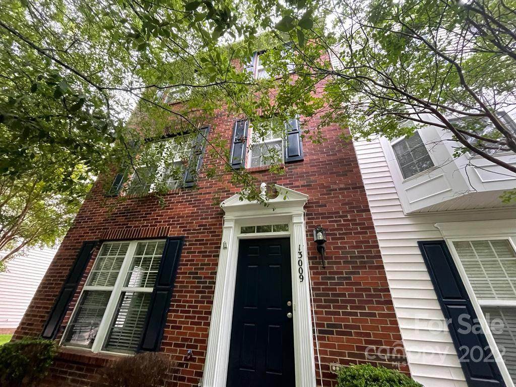 13009 Bullock Greenway Boulevard - Photo 1