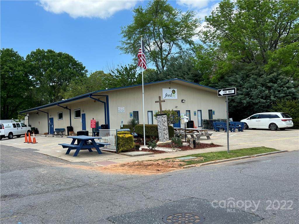 275 Broad Street - Photo 1
