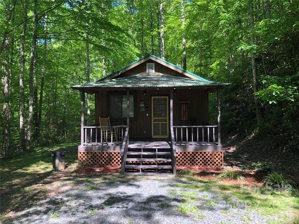 180 Valley Lane - Photo 1