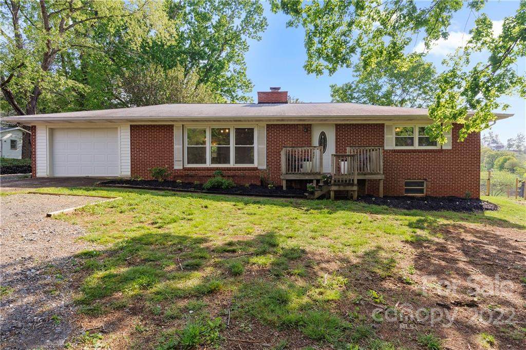200 Blanton Drive - Photo 1