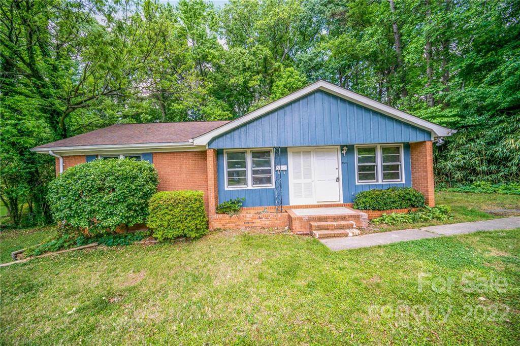 4321 Gillespie Court - Photo 1