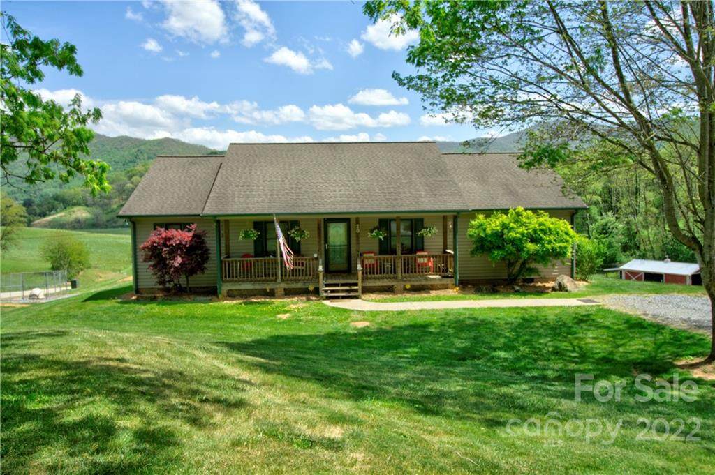 28 Counsel Place - Photo 1