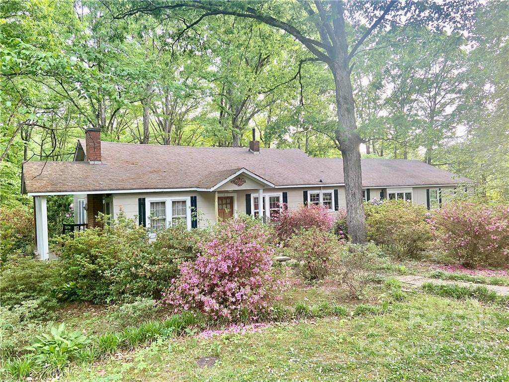 271 Lake Sylvia Road - Photo 1