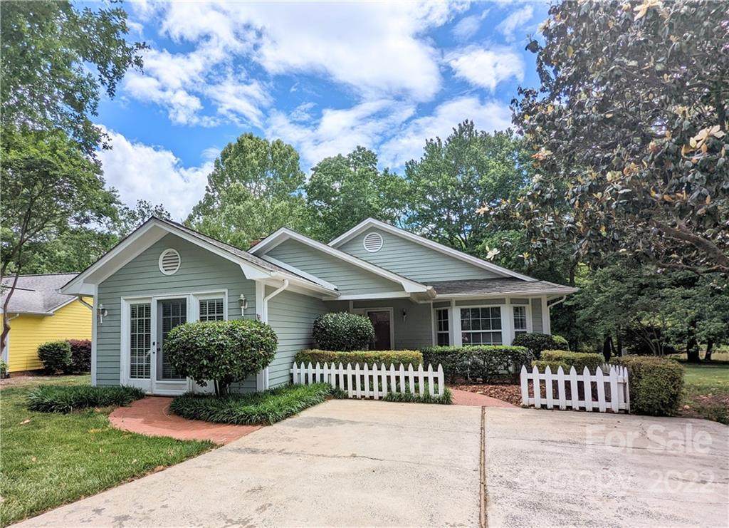 359 Mulberry Village Lane - Photo 1