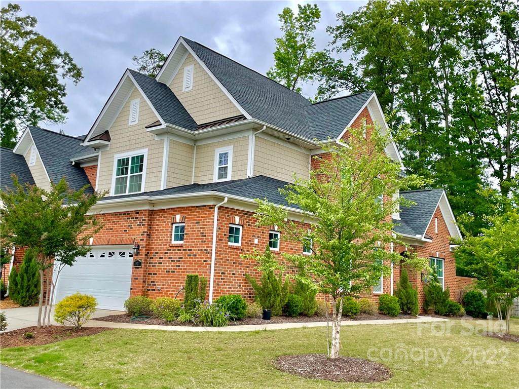 907 Ospre Lane - Photo 1