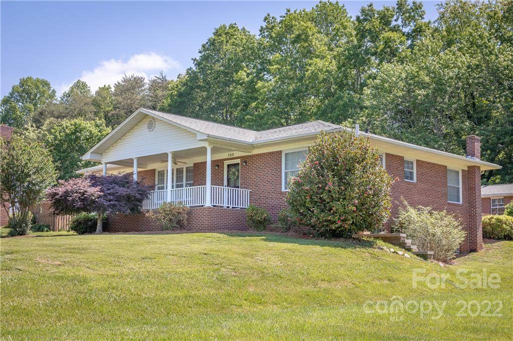 109 Newland Street - Photo 1