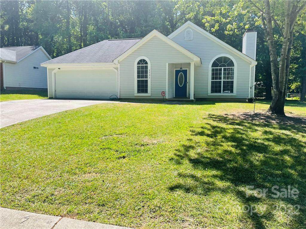 7731 Ivy Hollow Drive - Photo 1
