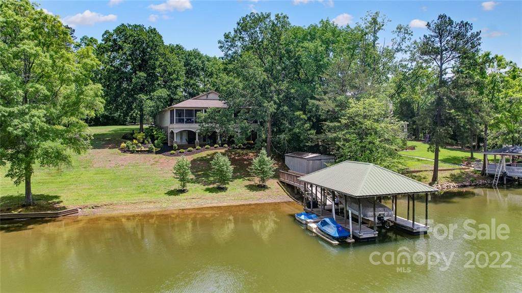 5275 Johnsons Barn Road - Photo 1