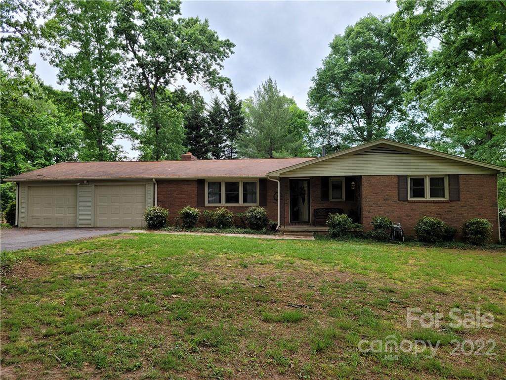 3141 28th Street - Photo 1