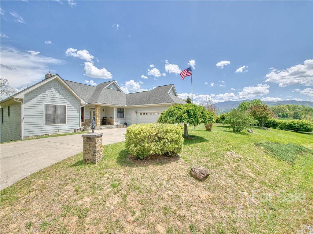 238 Mosa Drive - Photo 1